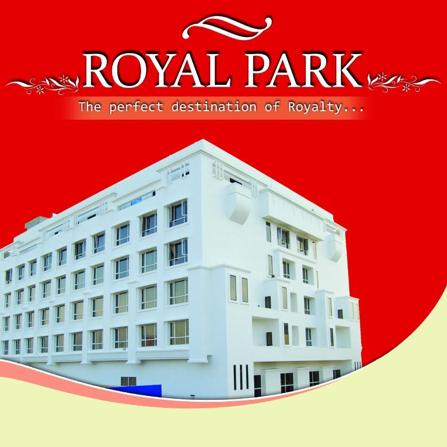 Отель Royal Park Какинада Экстерьер фото